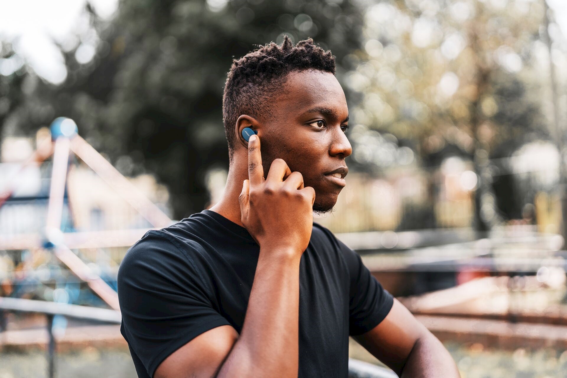Bose Sport Earbuds - Baltic Blue | NetOnNet